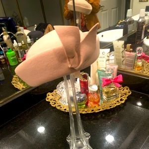 Vintage Women’s Pillbox Hat